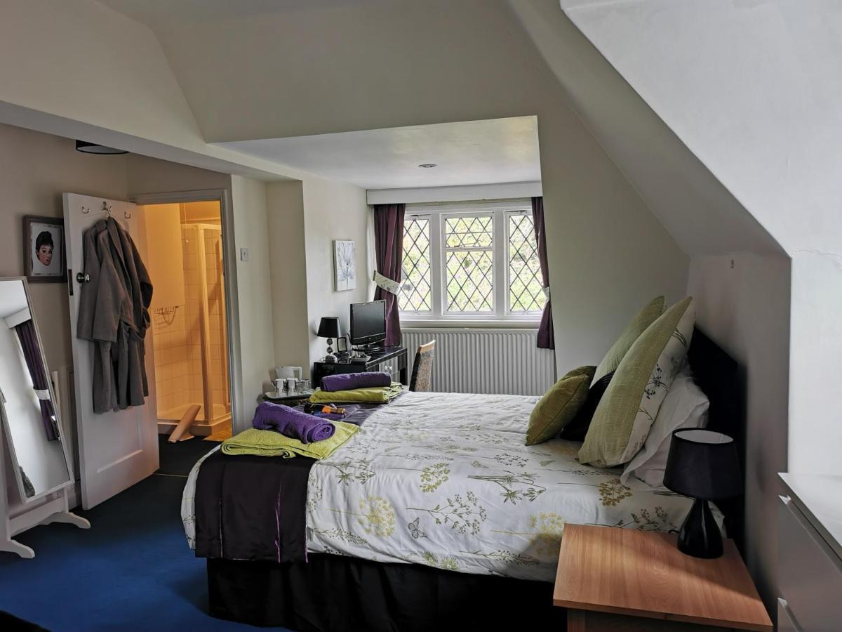 Apartamento Peaceful Retreat Hideaway Surrey Esher Exterior foto